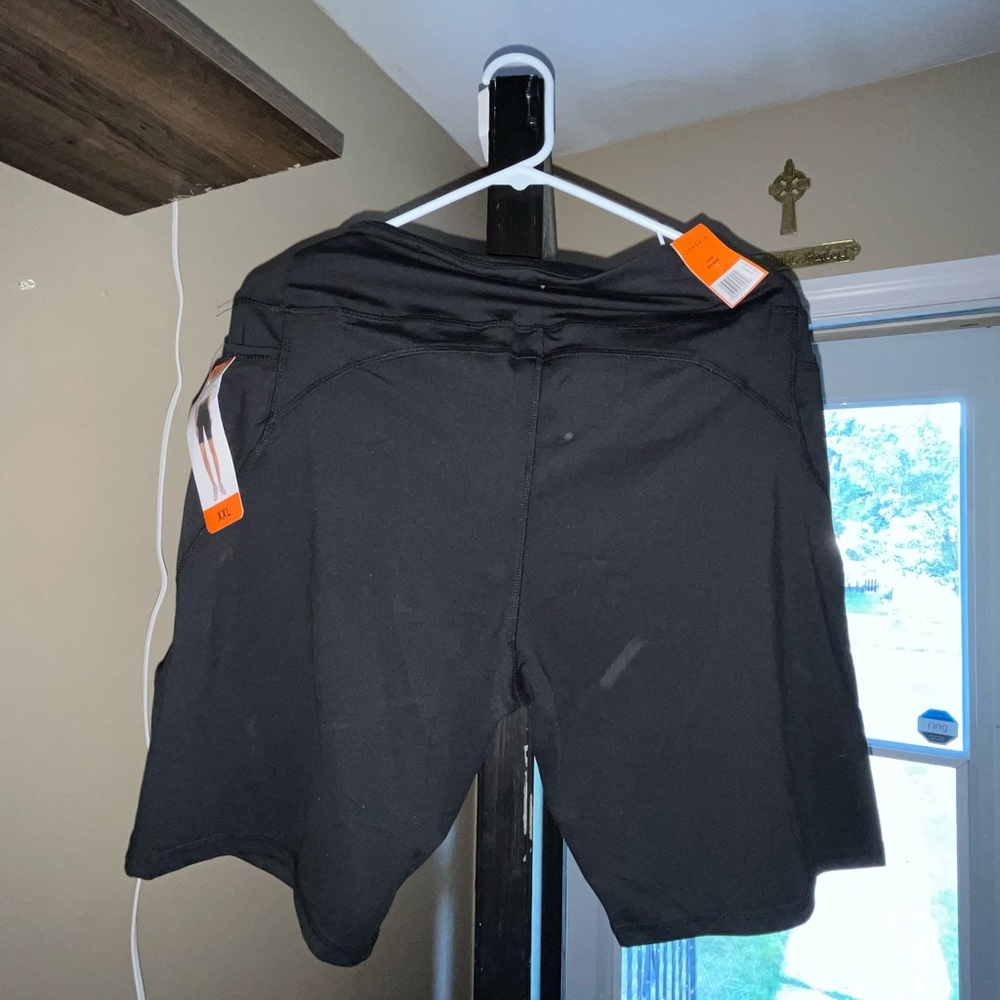 Danskin xxl biker shorts black